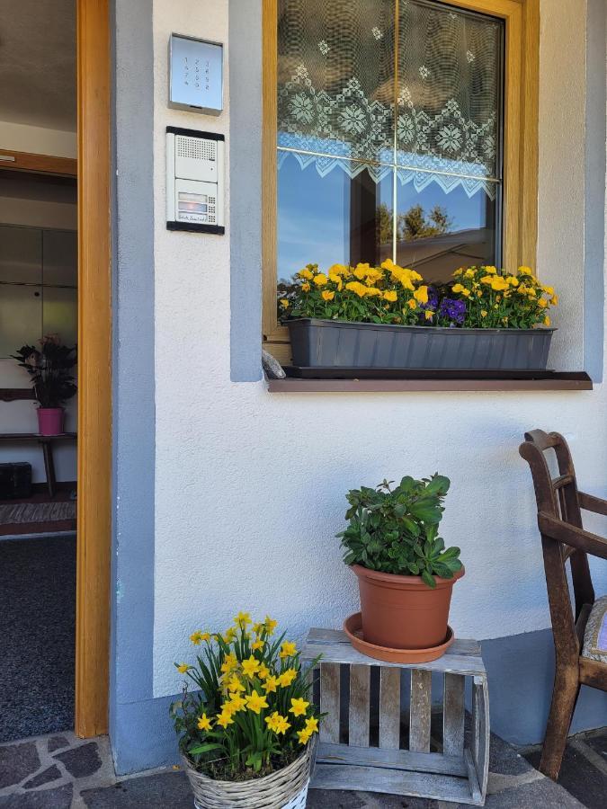 Ferienwohnung Schatz Breitenwang Exterior foto
